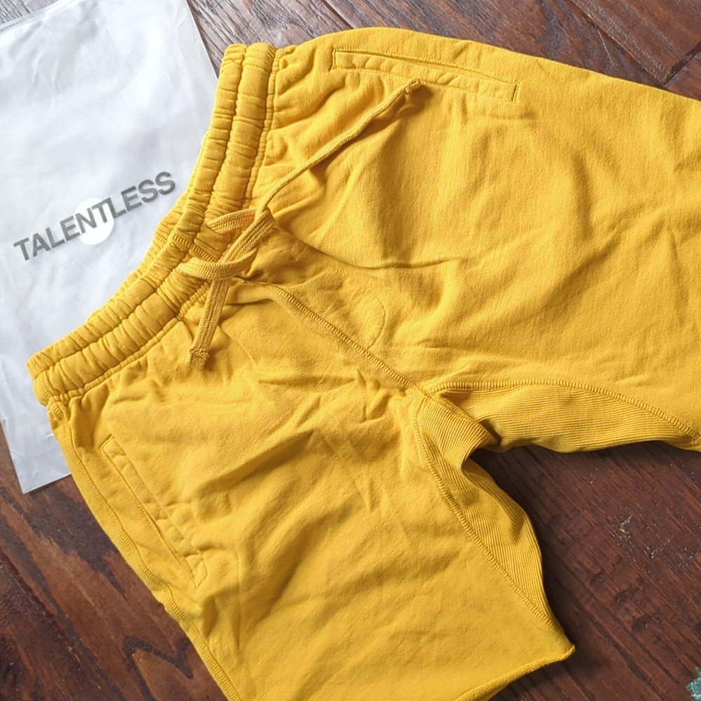 TALENTLESS I NWT Yellow Elements Collection Drawstring Sweatshirt Shorts, M